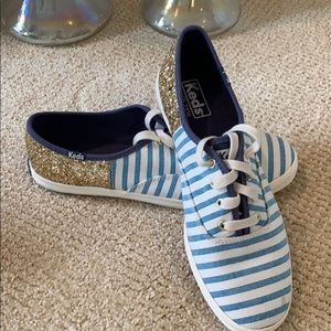 Limited edition! Gold sparkle blue stripped